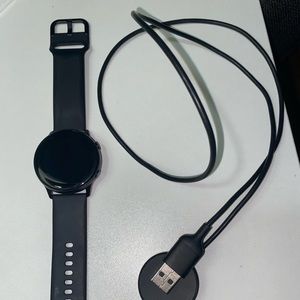 Samsung watch active w charger included